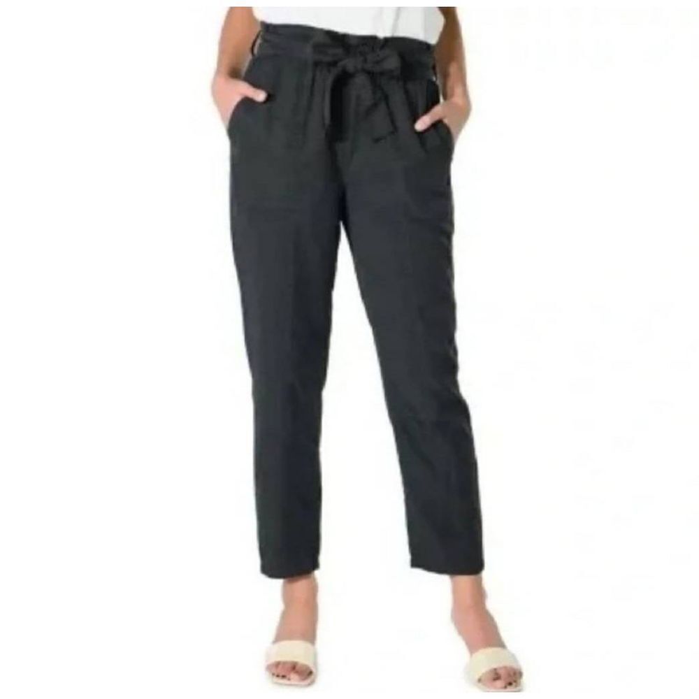 NWT Black Paperbag Waist Tapered Pants